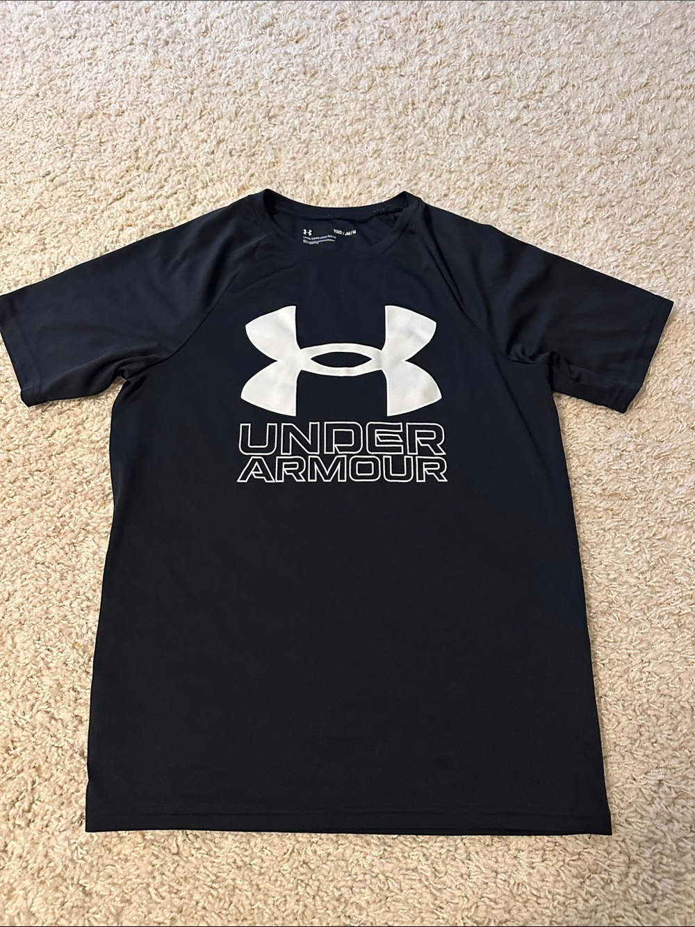 Boys Under Armour shirt. Size medium